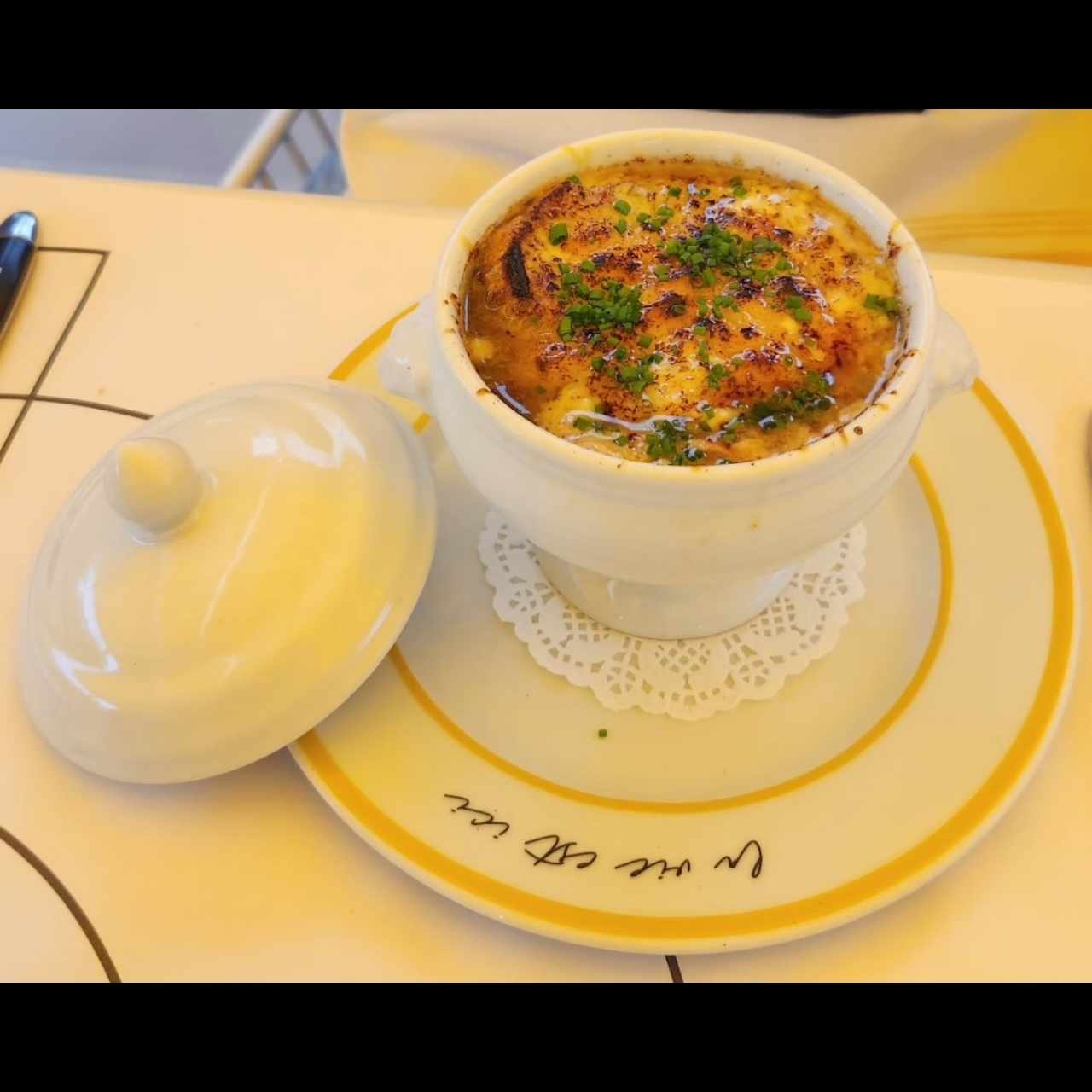 Sopa de cebolla 