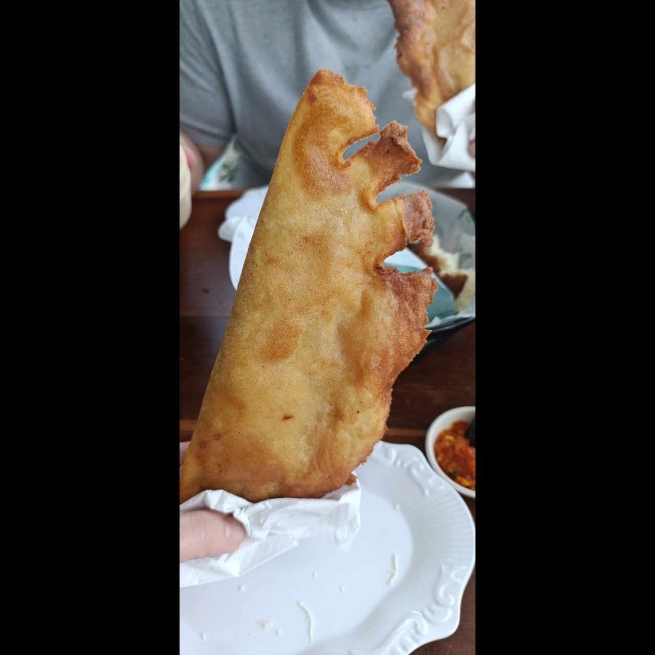 Empanada de plátano y cazón