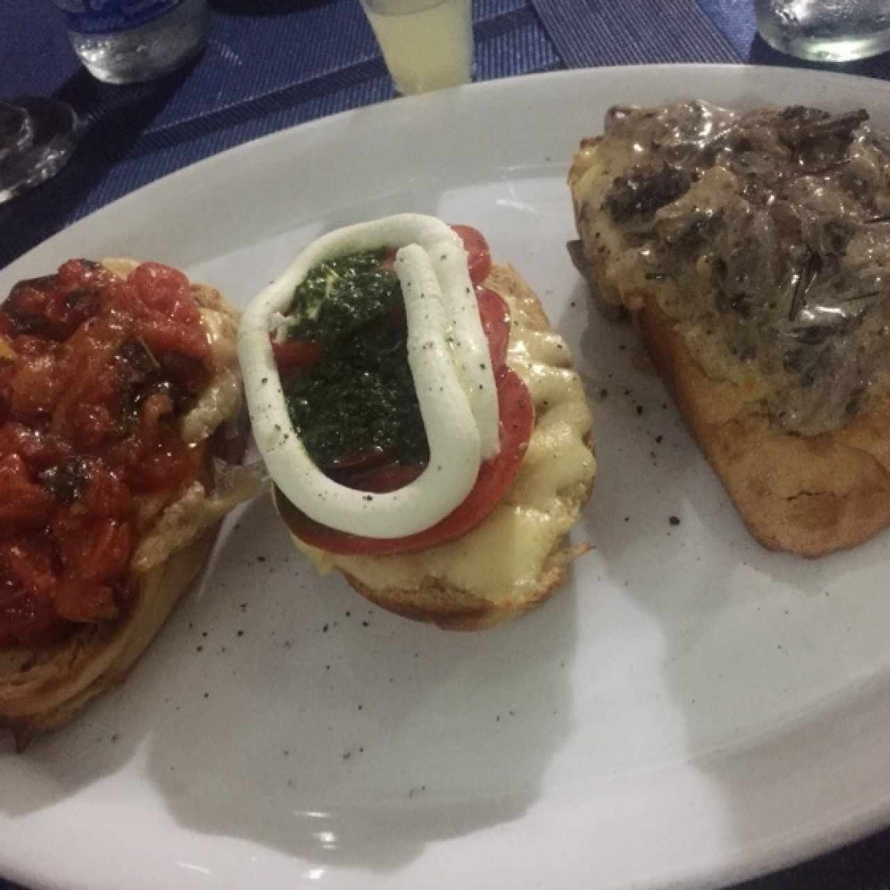 Bruchettas Mixtas