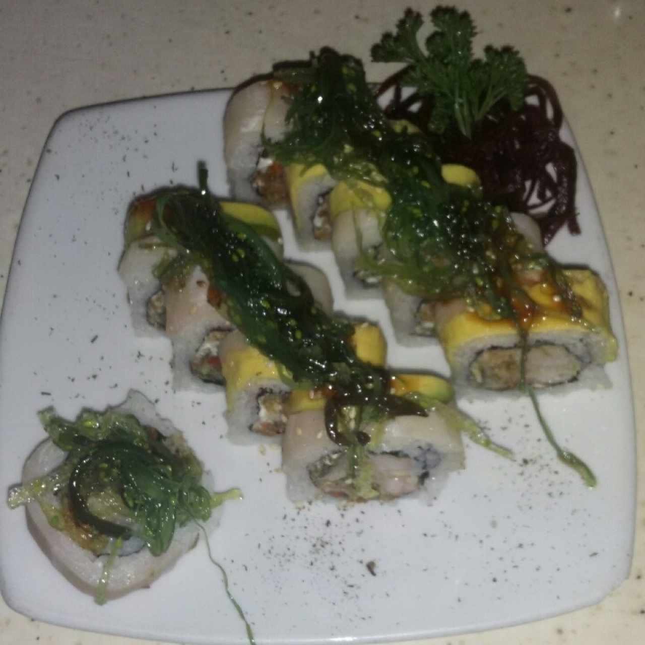 dragón roll