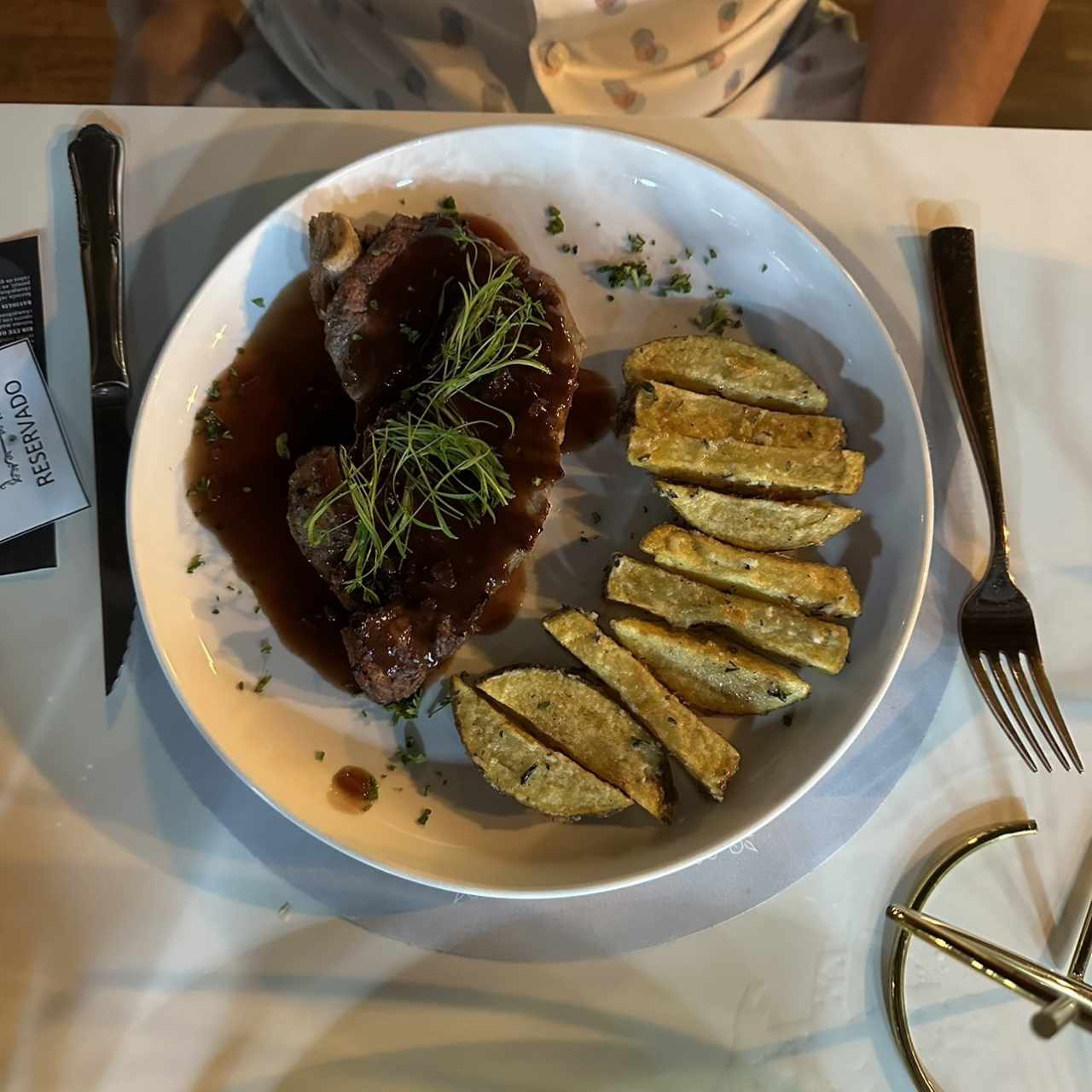Lomito en salsa de vino 