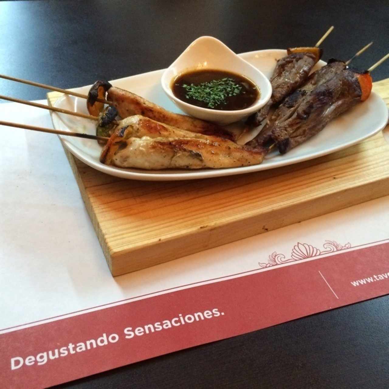pinchetta mixta en salsa tocornal