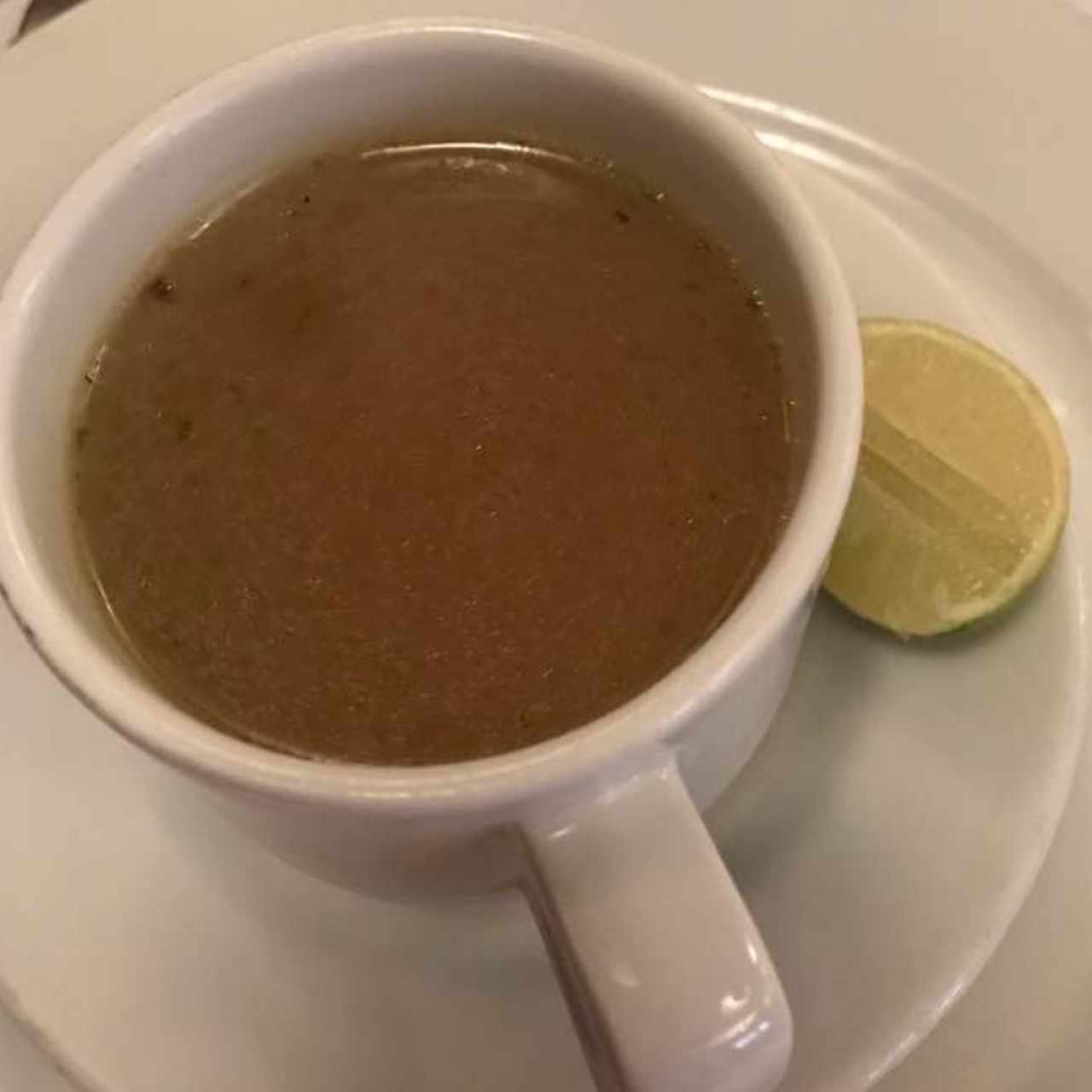 Consomé de Pescado, Muy Bueno