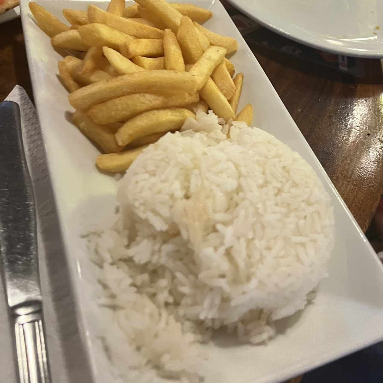 Papas fritas y arroz 