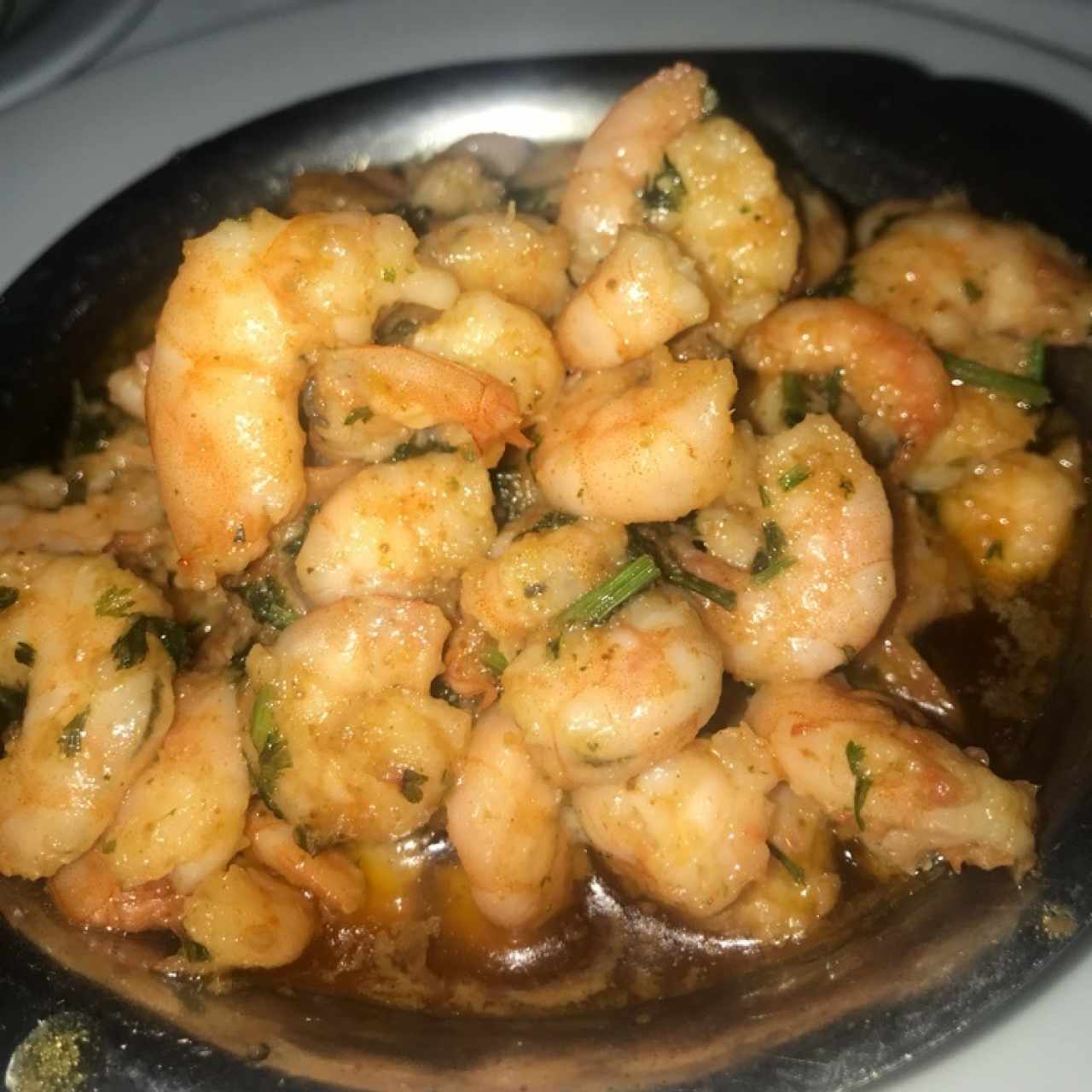 Camarones al Ajillo