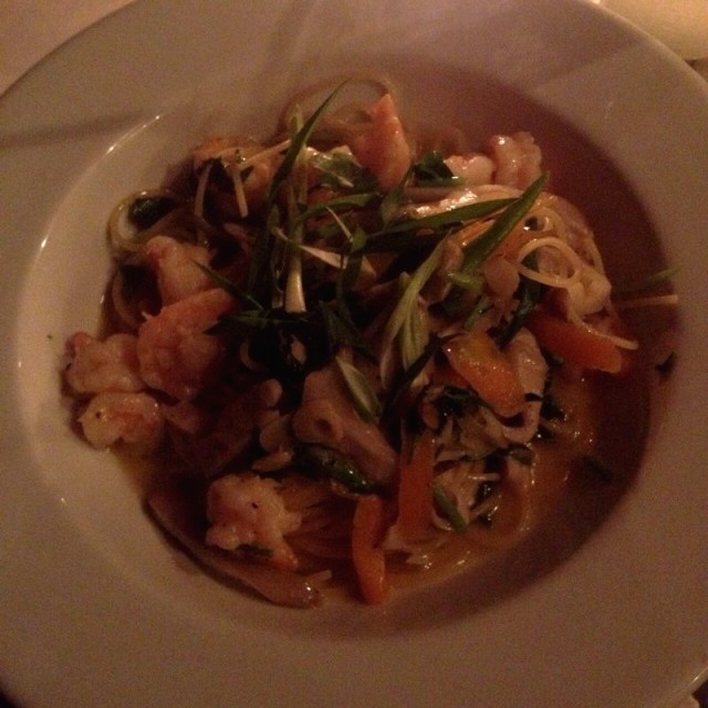 Espaguetinni con camarones