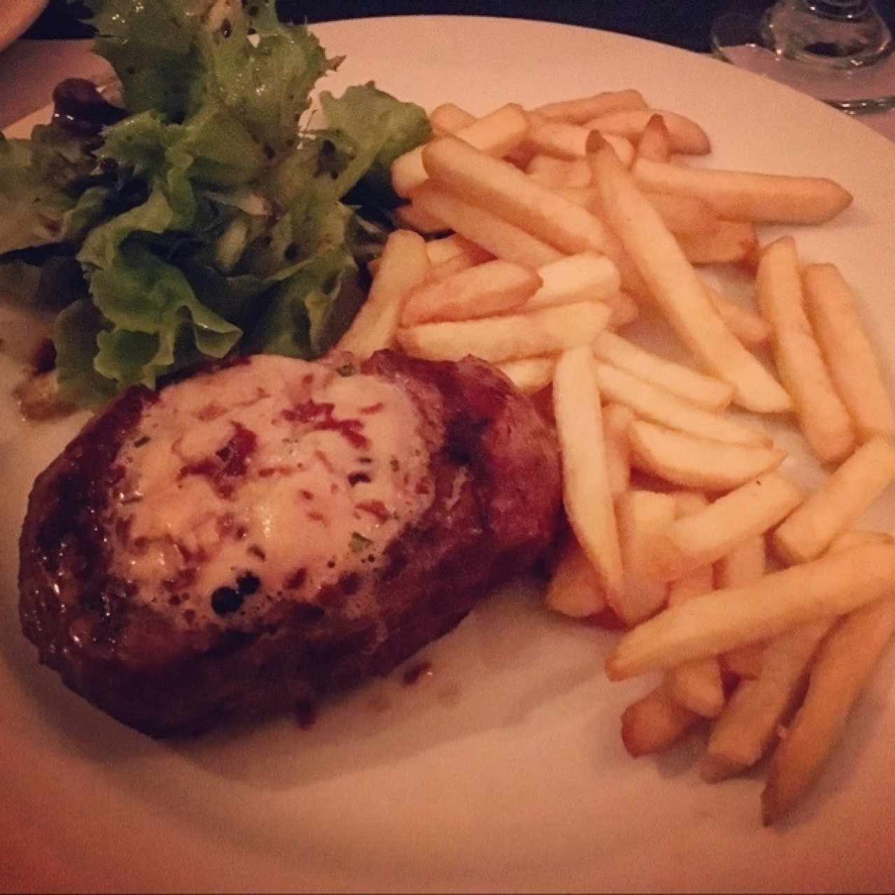 Lomito Brasserie