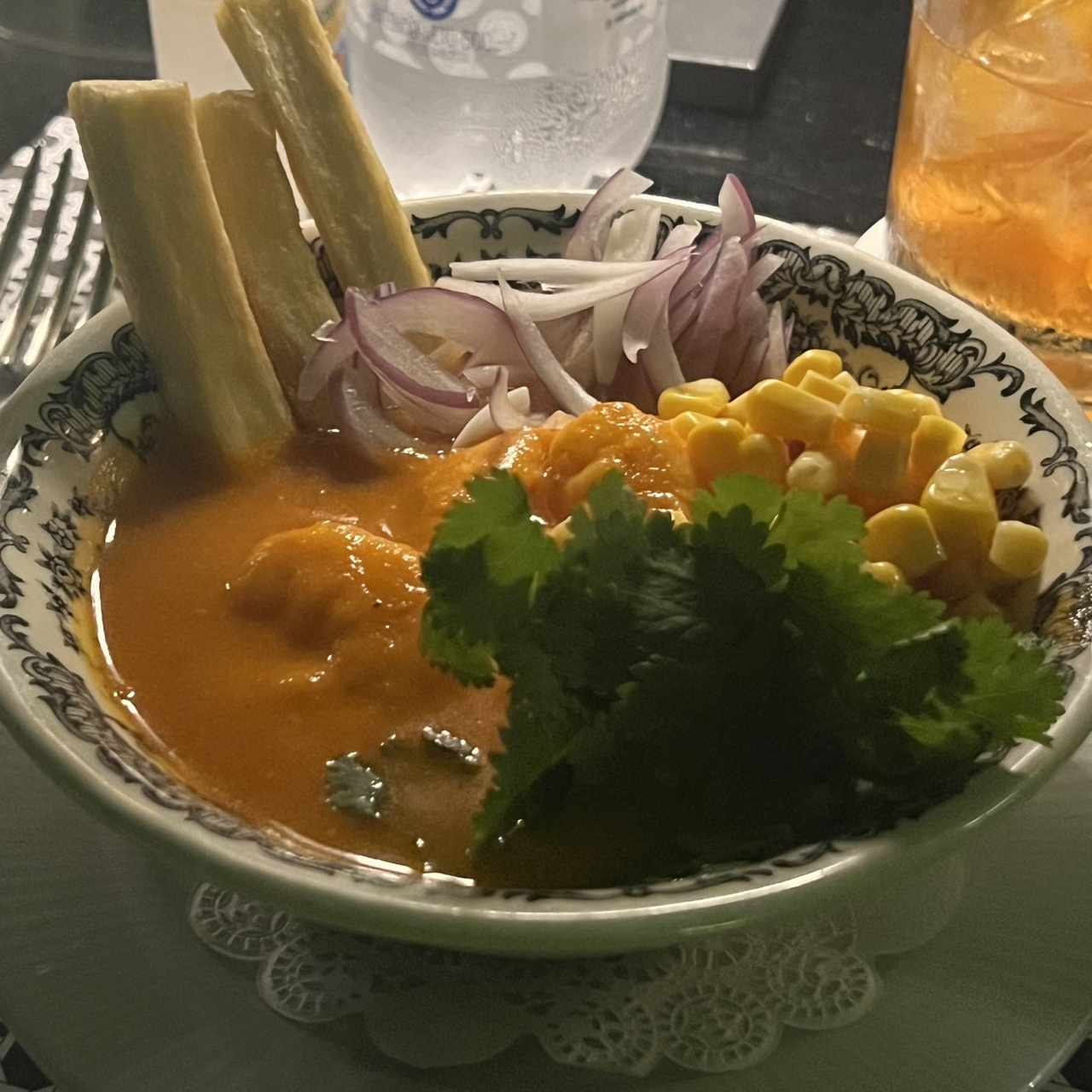 Ceviche caliente de camarones