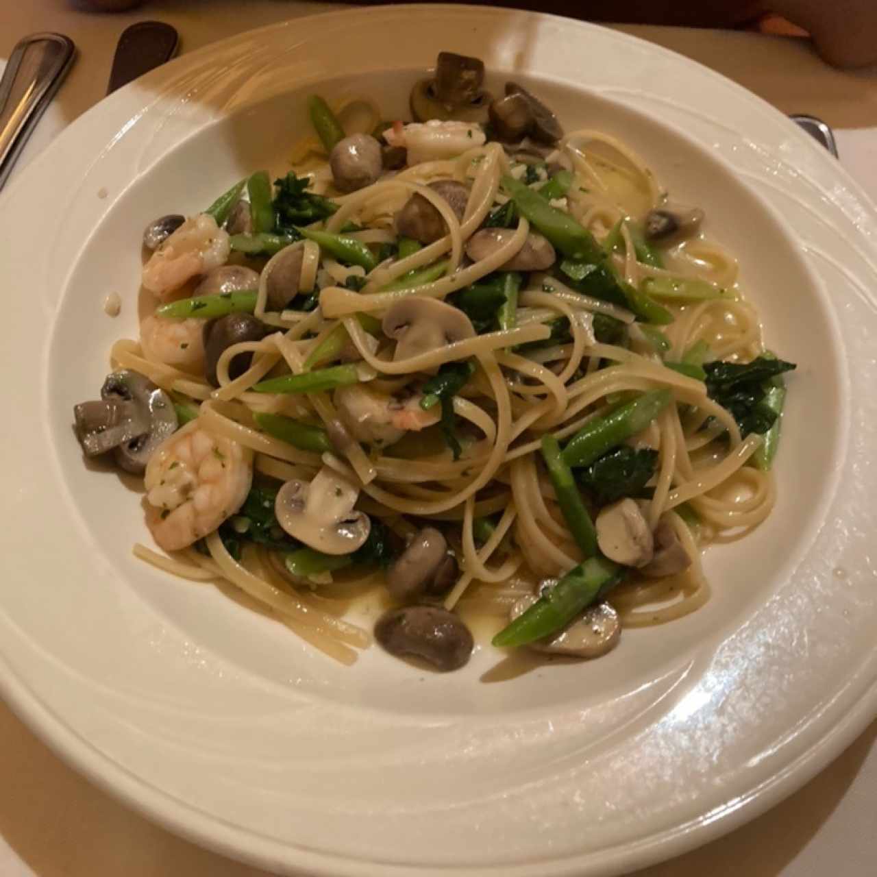 Linguini con Camarones