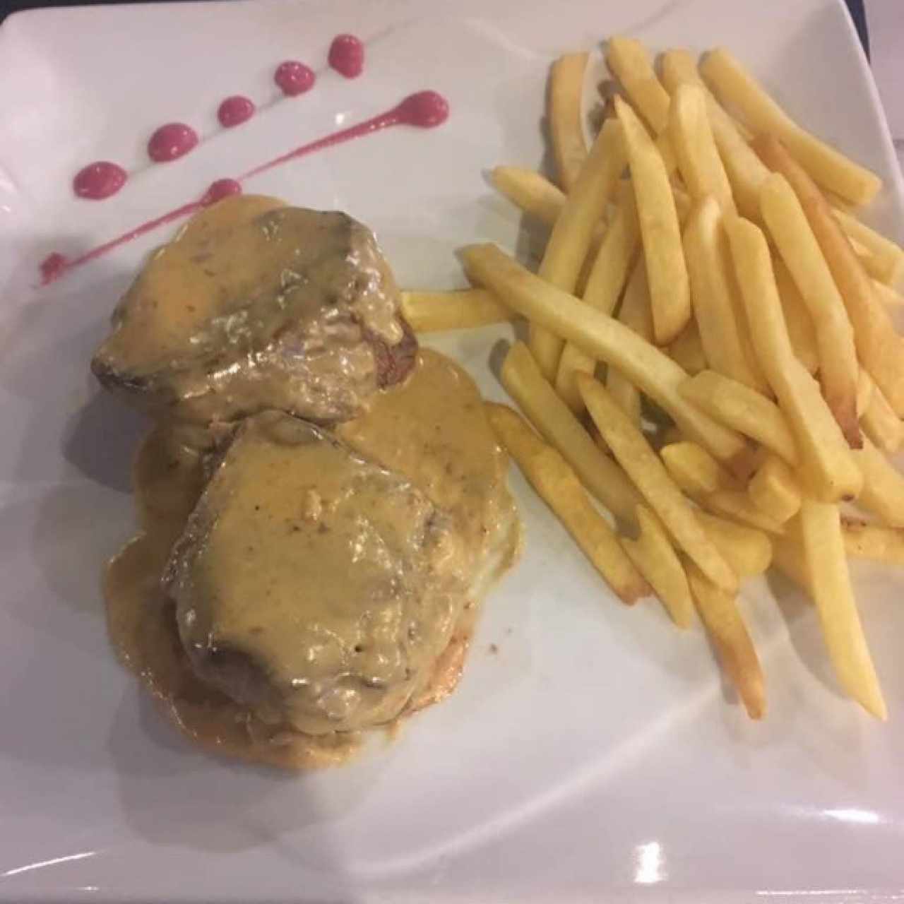 Medallones de Lomito al Roquefort