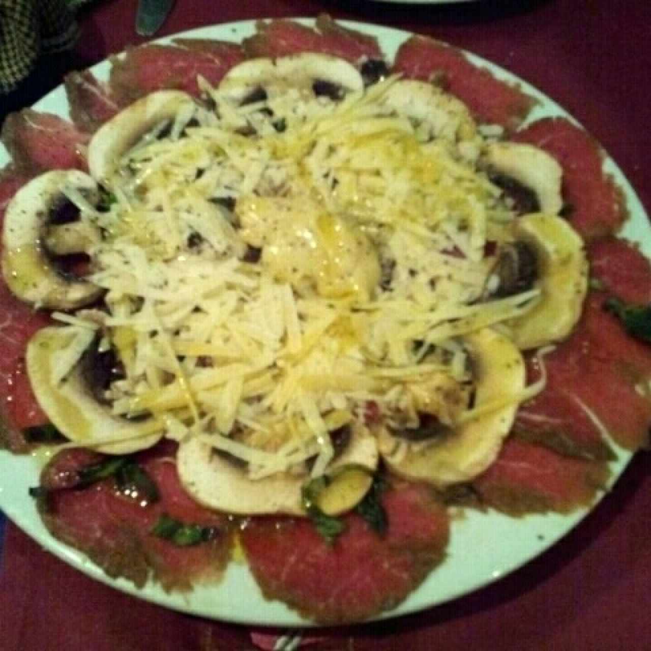Carpaccio limitó