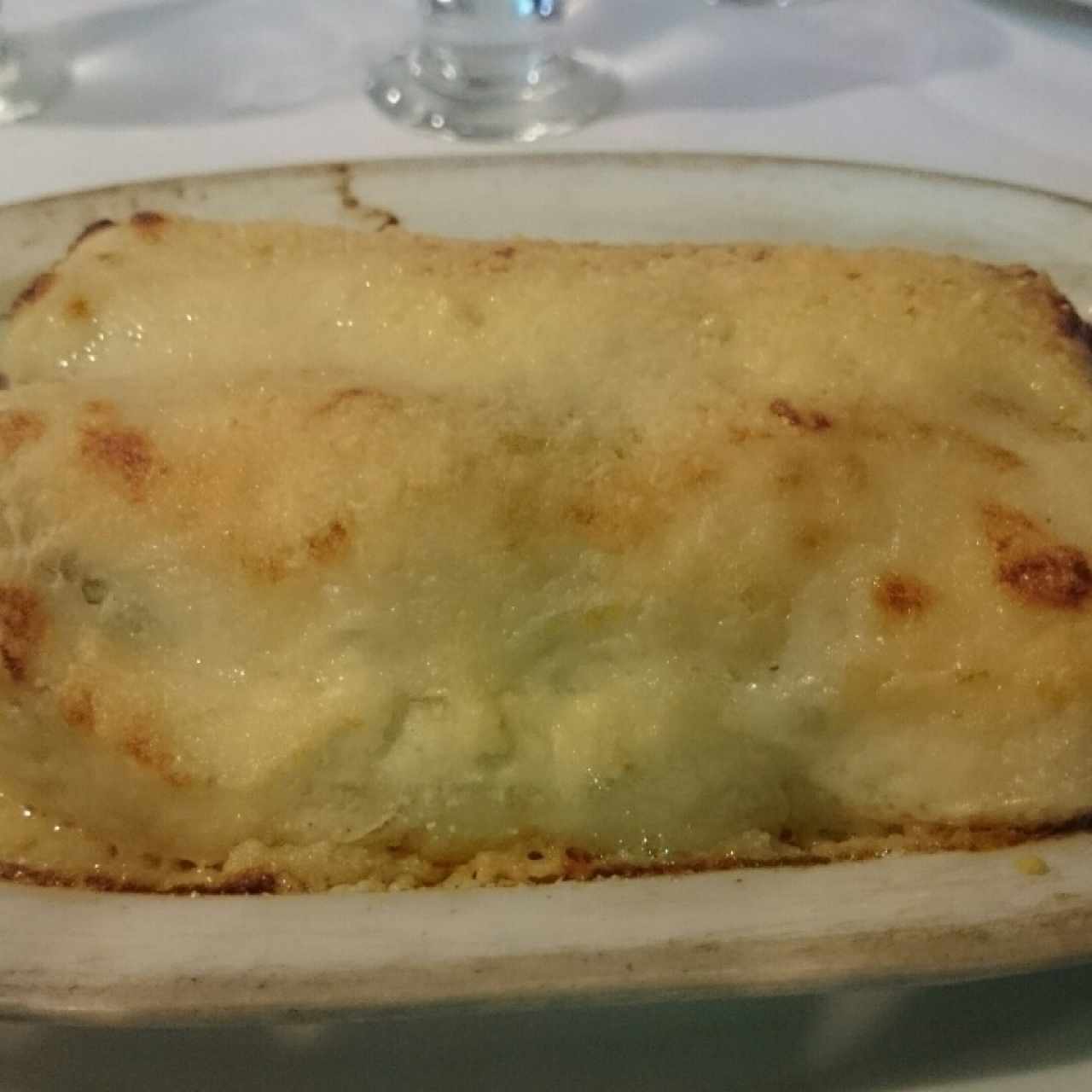 Canelones Abbiate Con Queso Ricota, Espinaca y Maíz. 