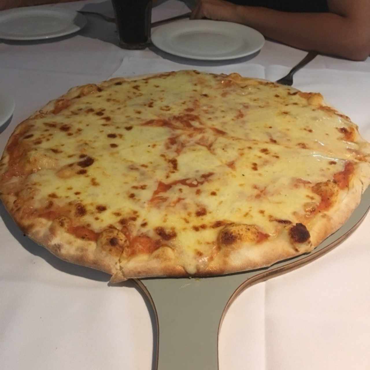 Pizza Margarita Familiar
