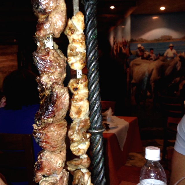 Espetadas de Pollo y Lomito
