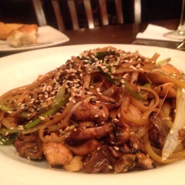 Linguini Thai