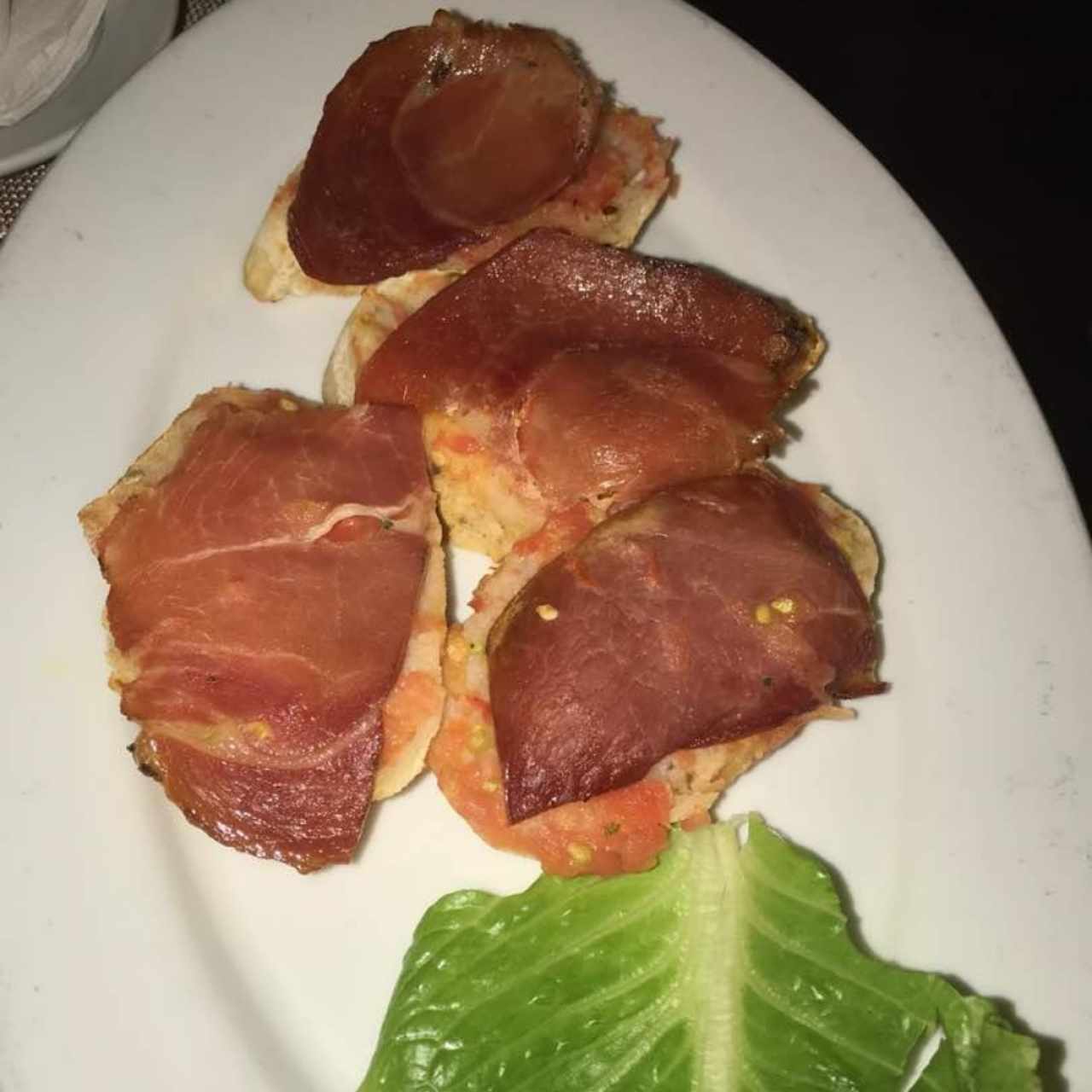 Pantumaca, Muy Bueno