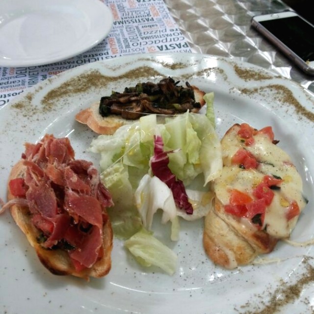 Bruschetas