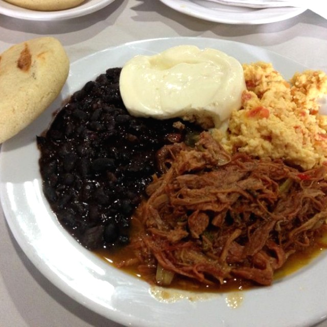Desayuno criollo