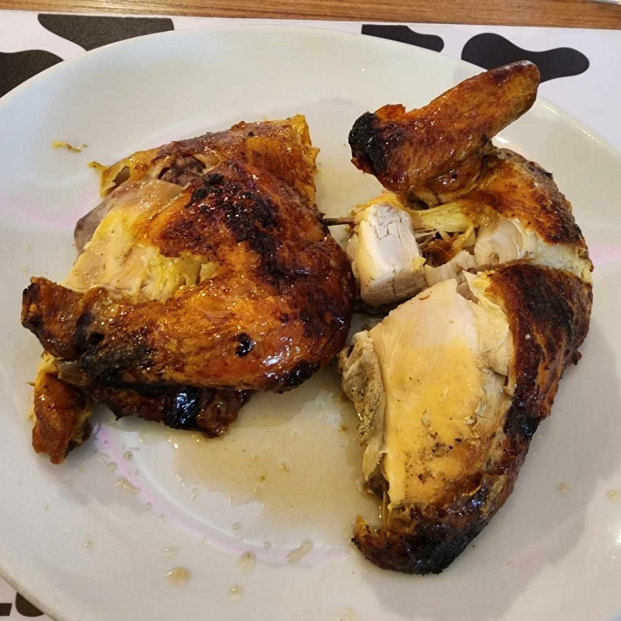 Medio pollo a la brasa