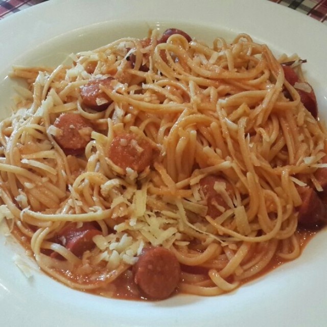 Lingüini con chistorras