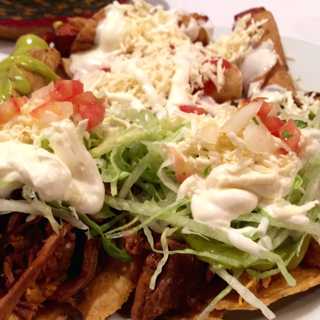 Plato Mixto Mexicano 