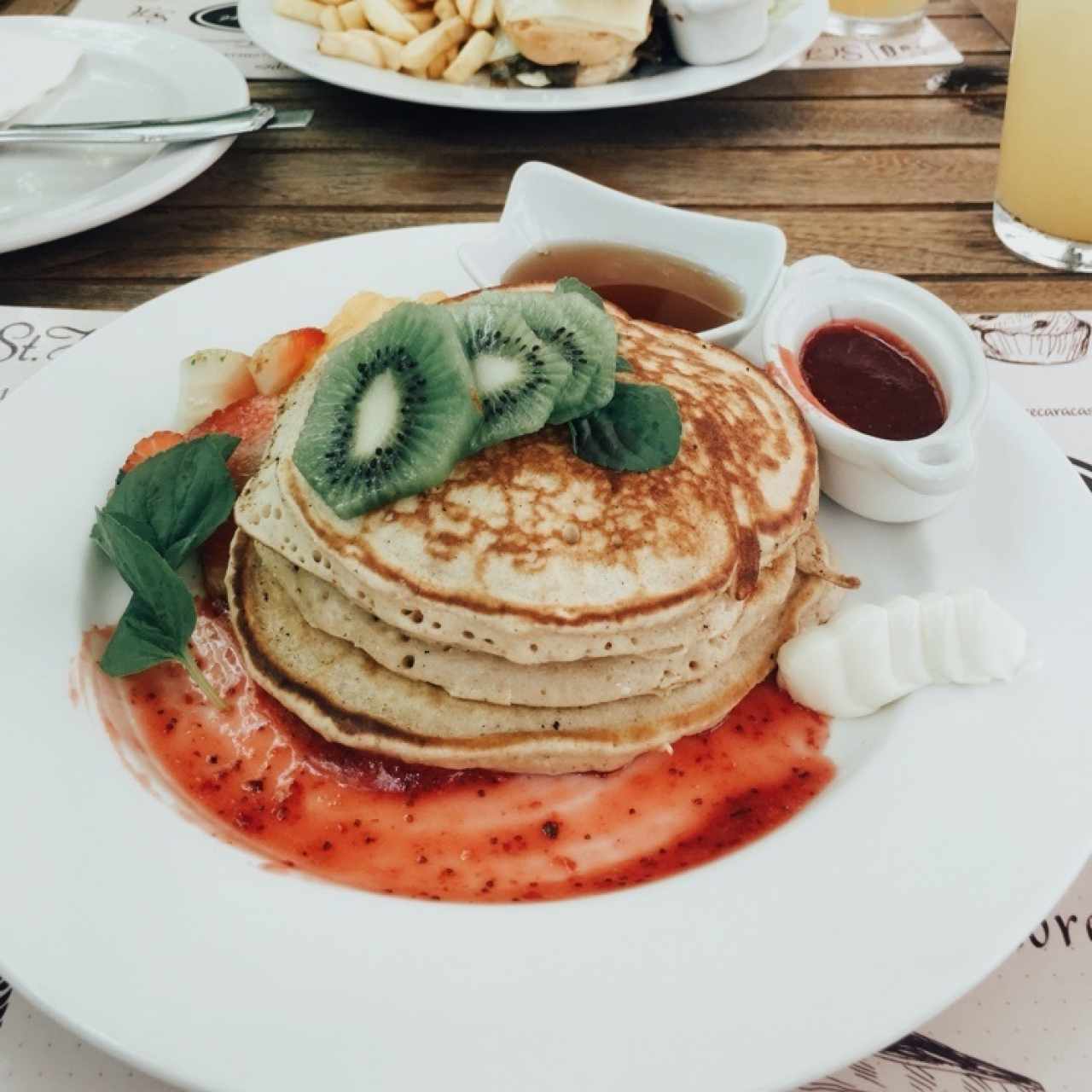 panquecas con frutas