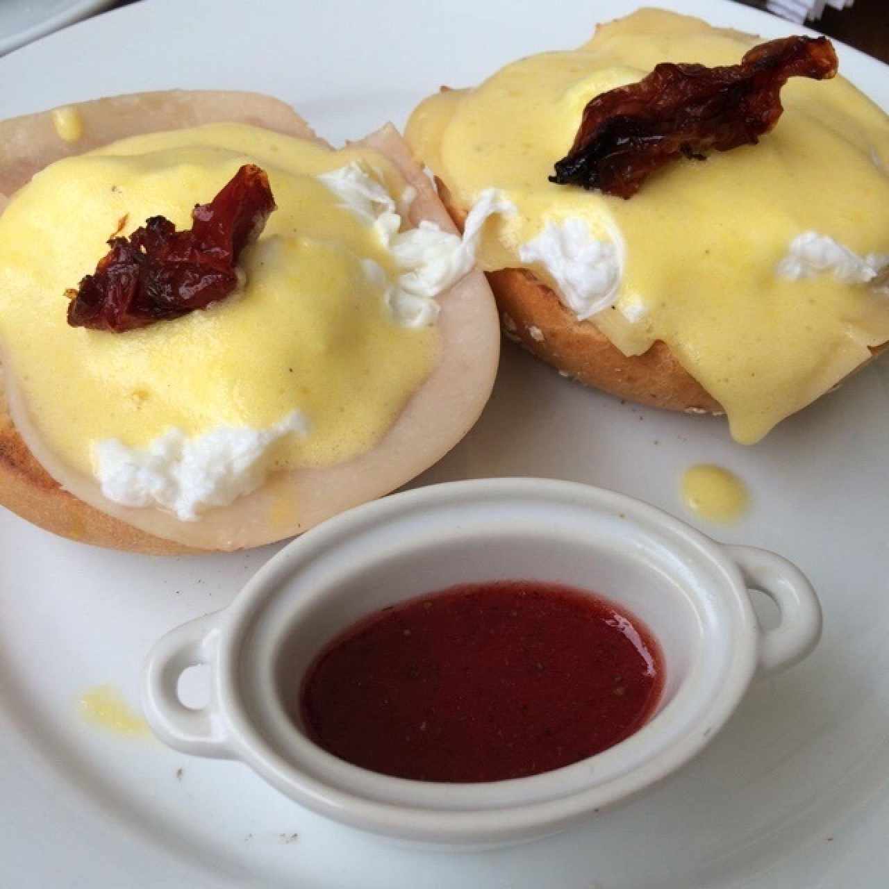 Huevos Benedictinos 