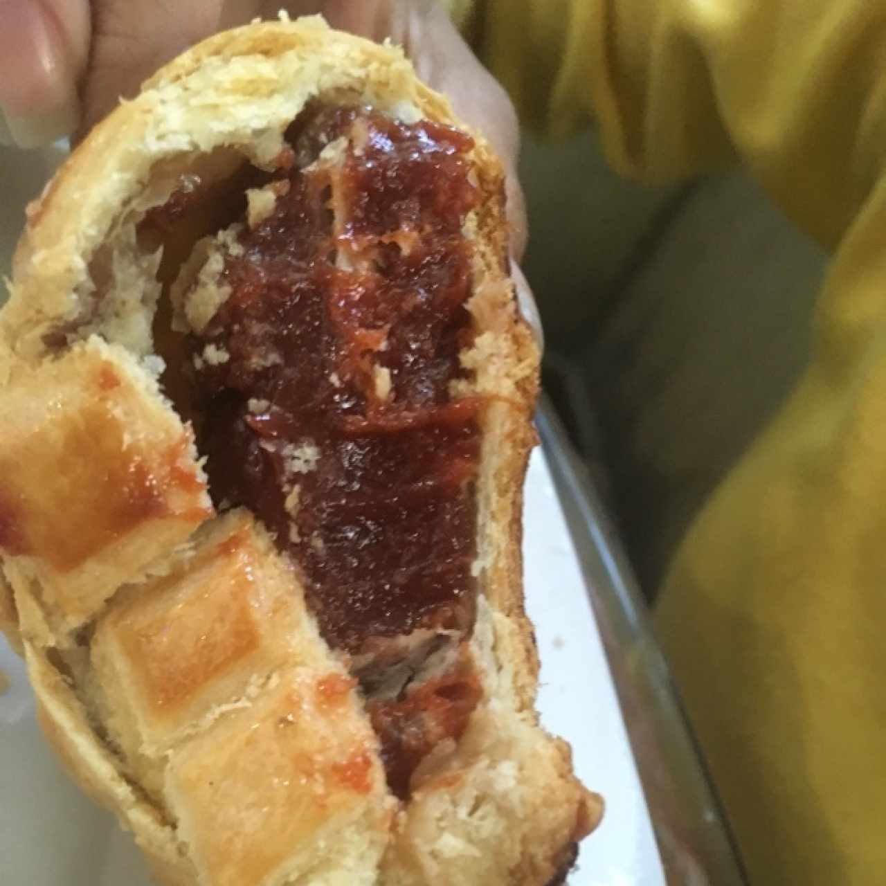 Chausson de Guayaba y Queso Crema