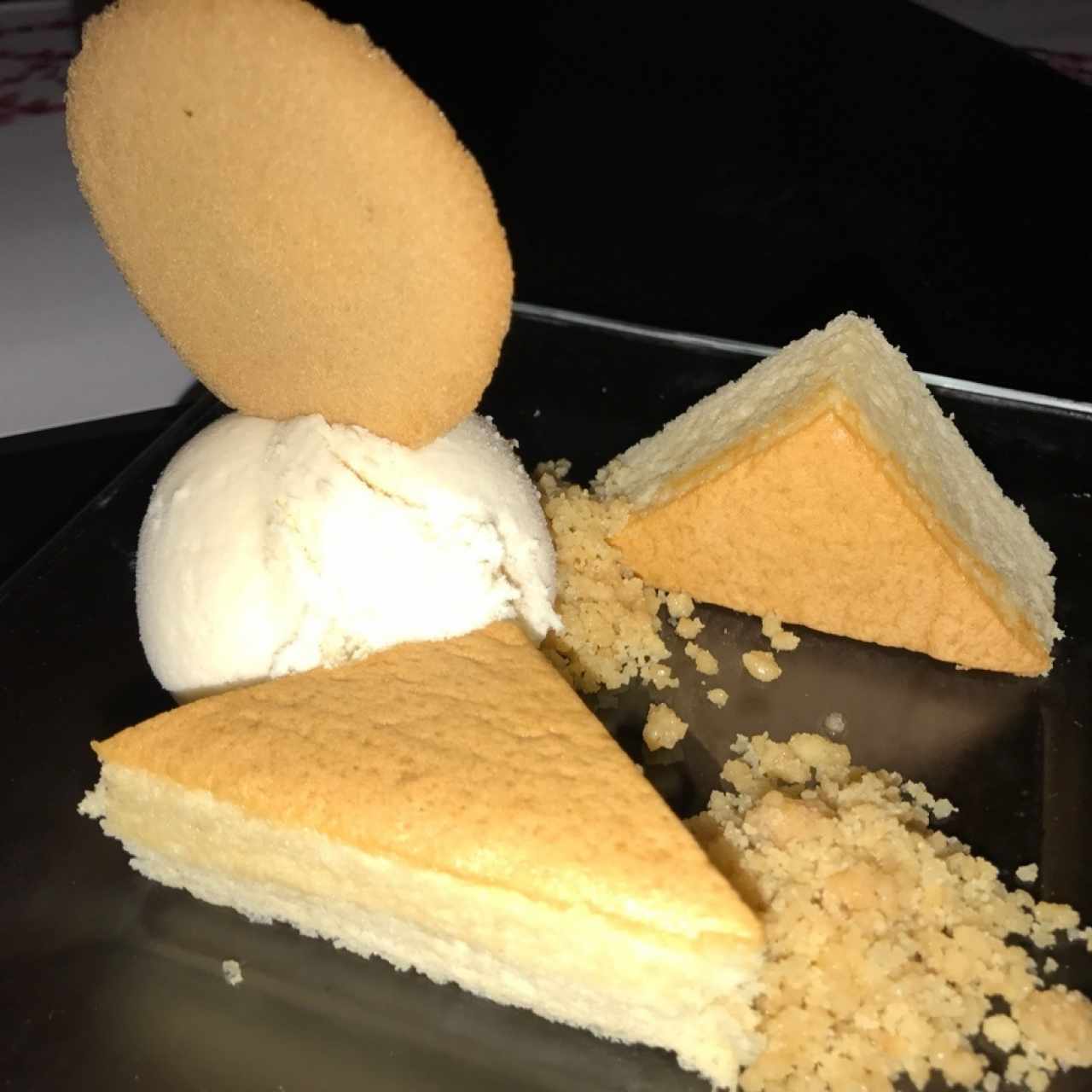 Cheese cake esponjosa (parece todo menos cheese cake. No la recomiendo)