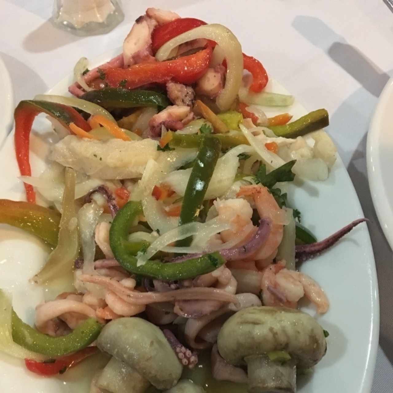 ceviche mixto 