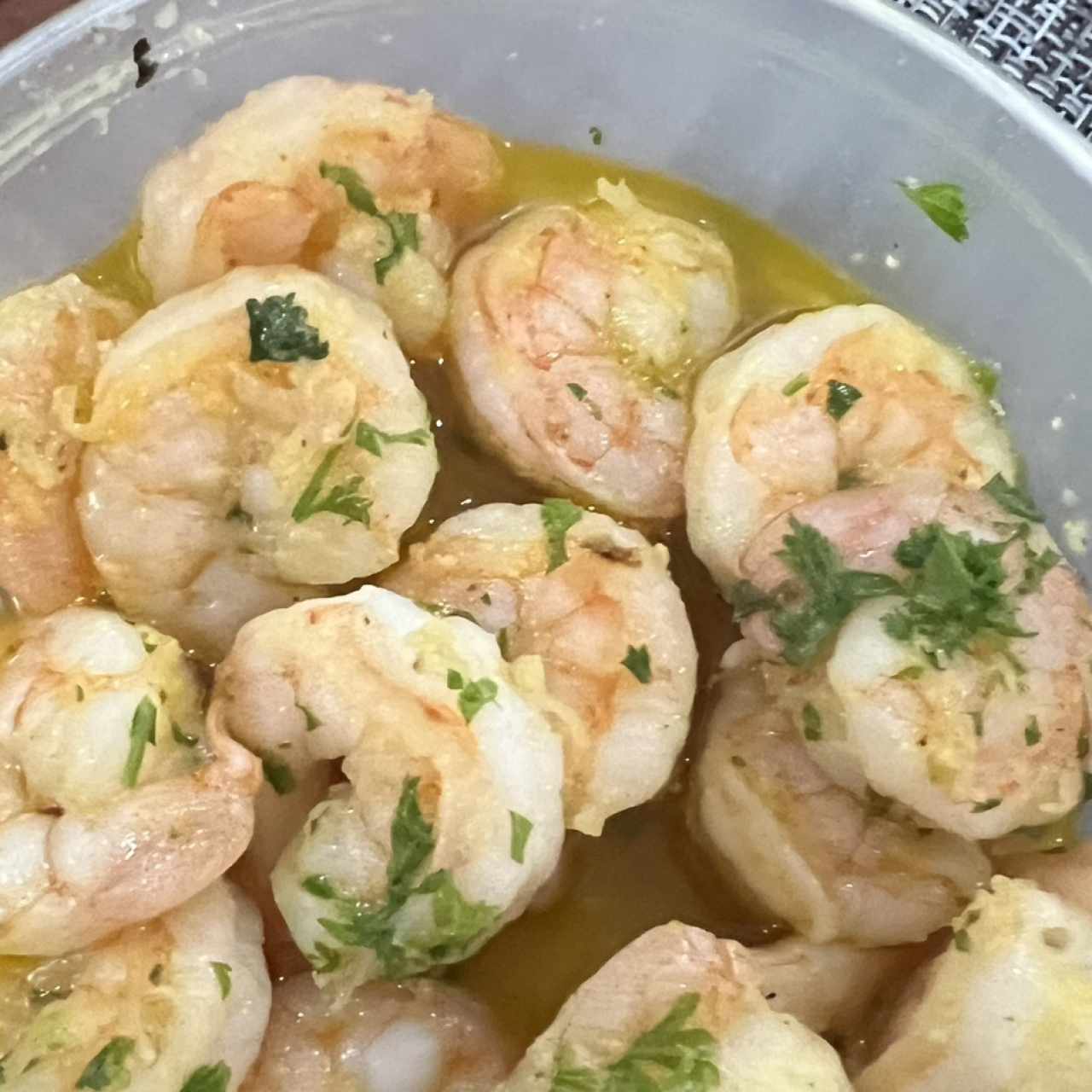 Camarones al Ajillo