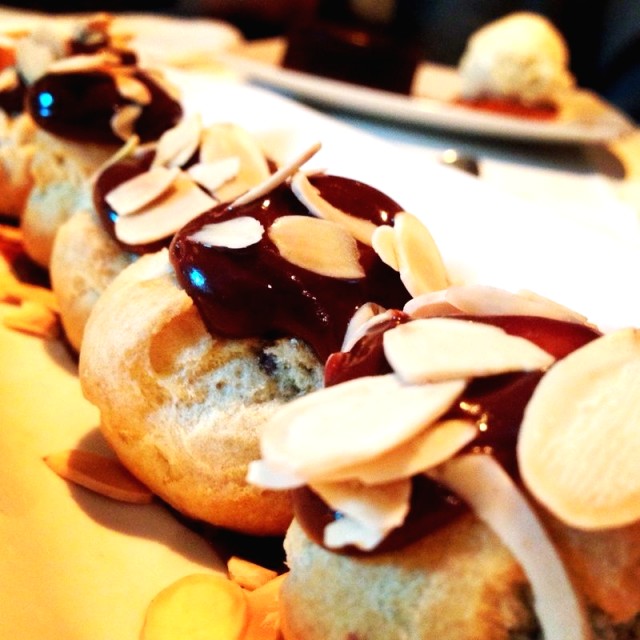 Profiteroles