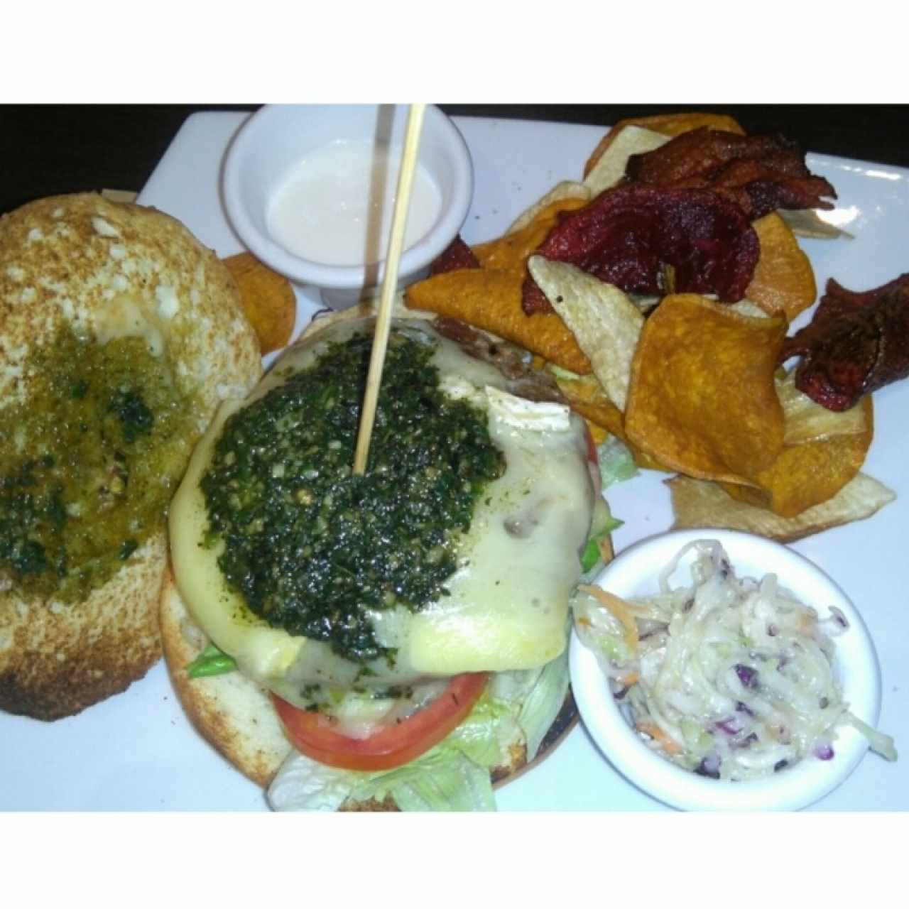 Hamburguesa con Brie y Tapenade