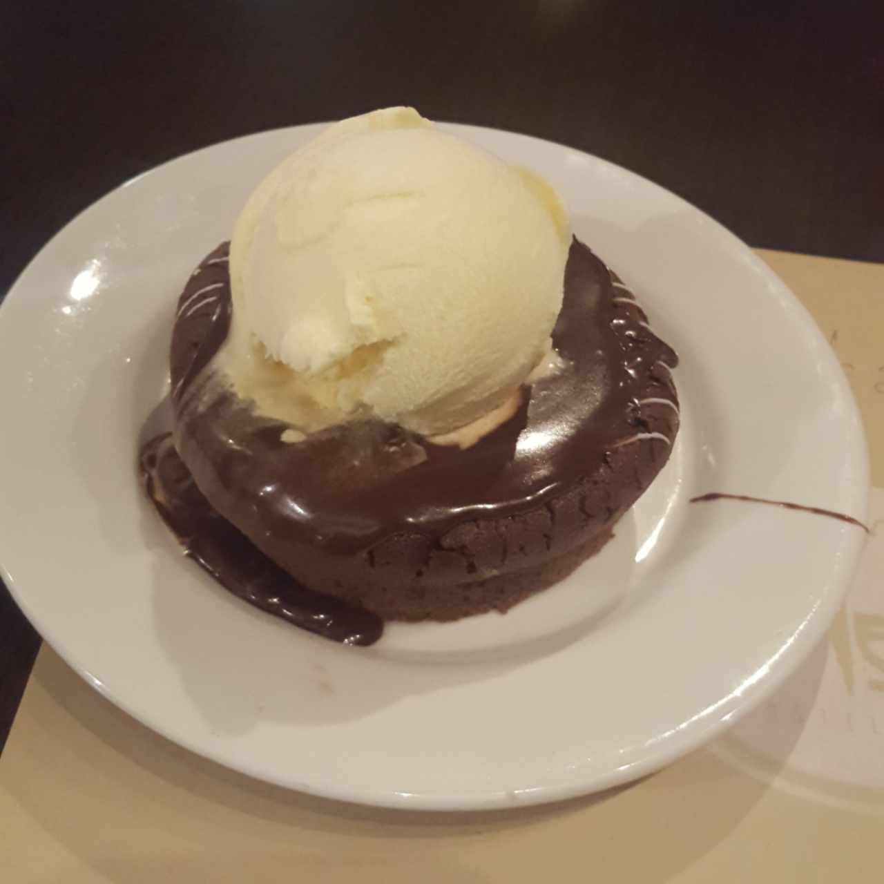 Fondant de chocolate con helado 