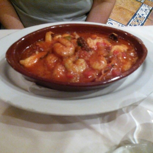 Casuela de pulpo con camarones