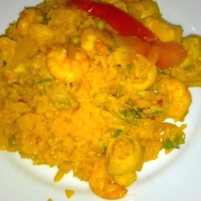 Paella valenciana