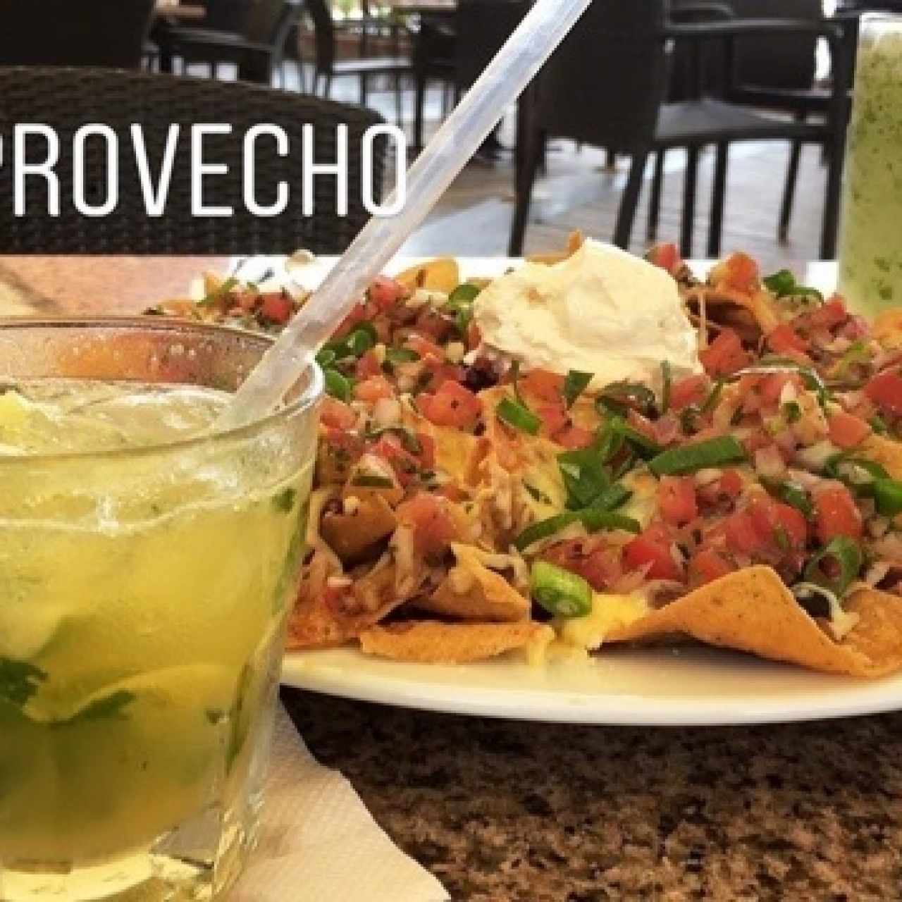 Nachos y mojitos