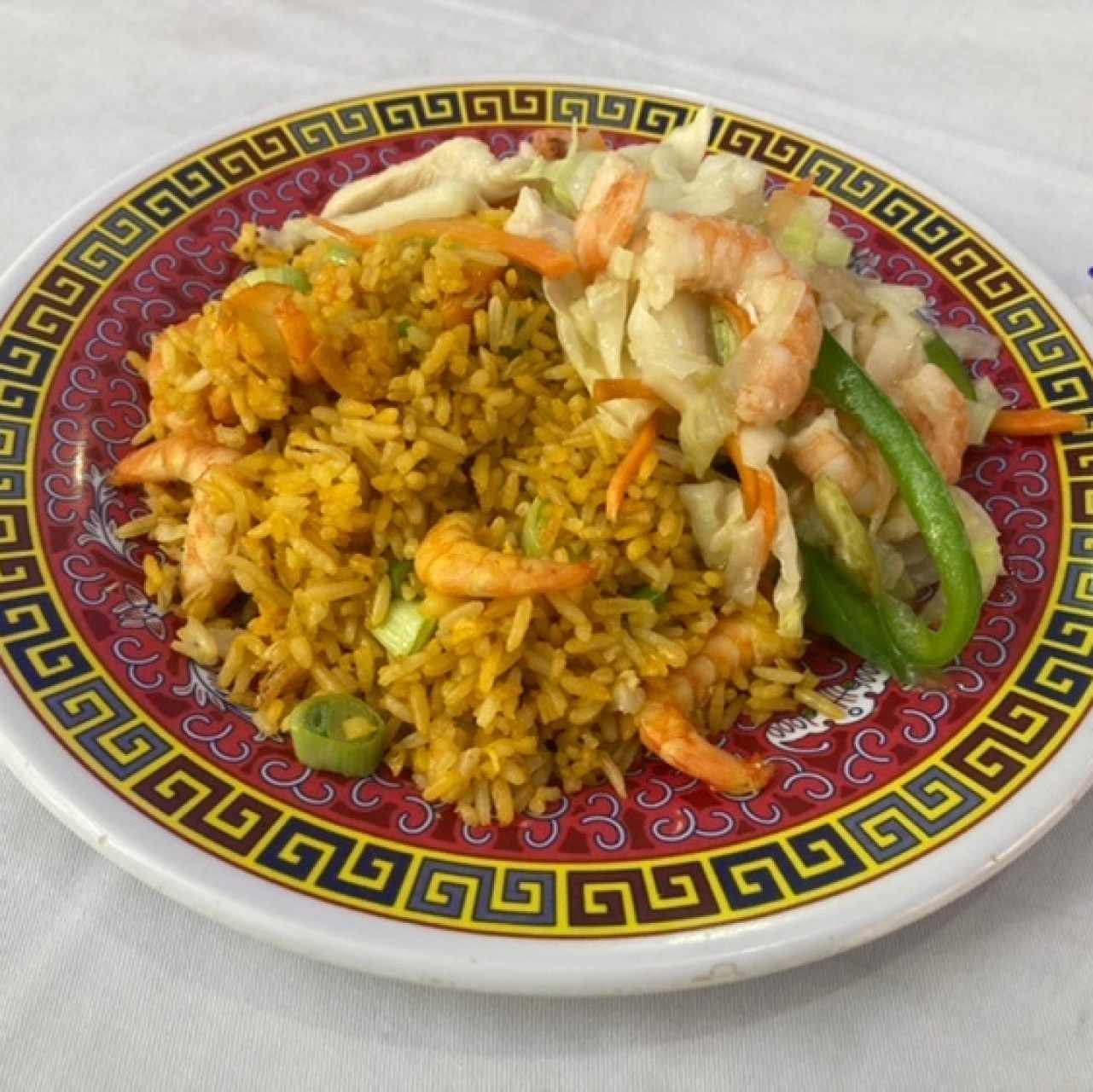 Arroz frito y Chop soey con Pollo y camarones