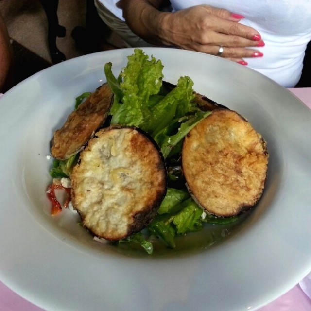 Ensalada de Berenjenas y Feta