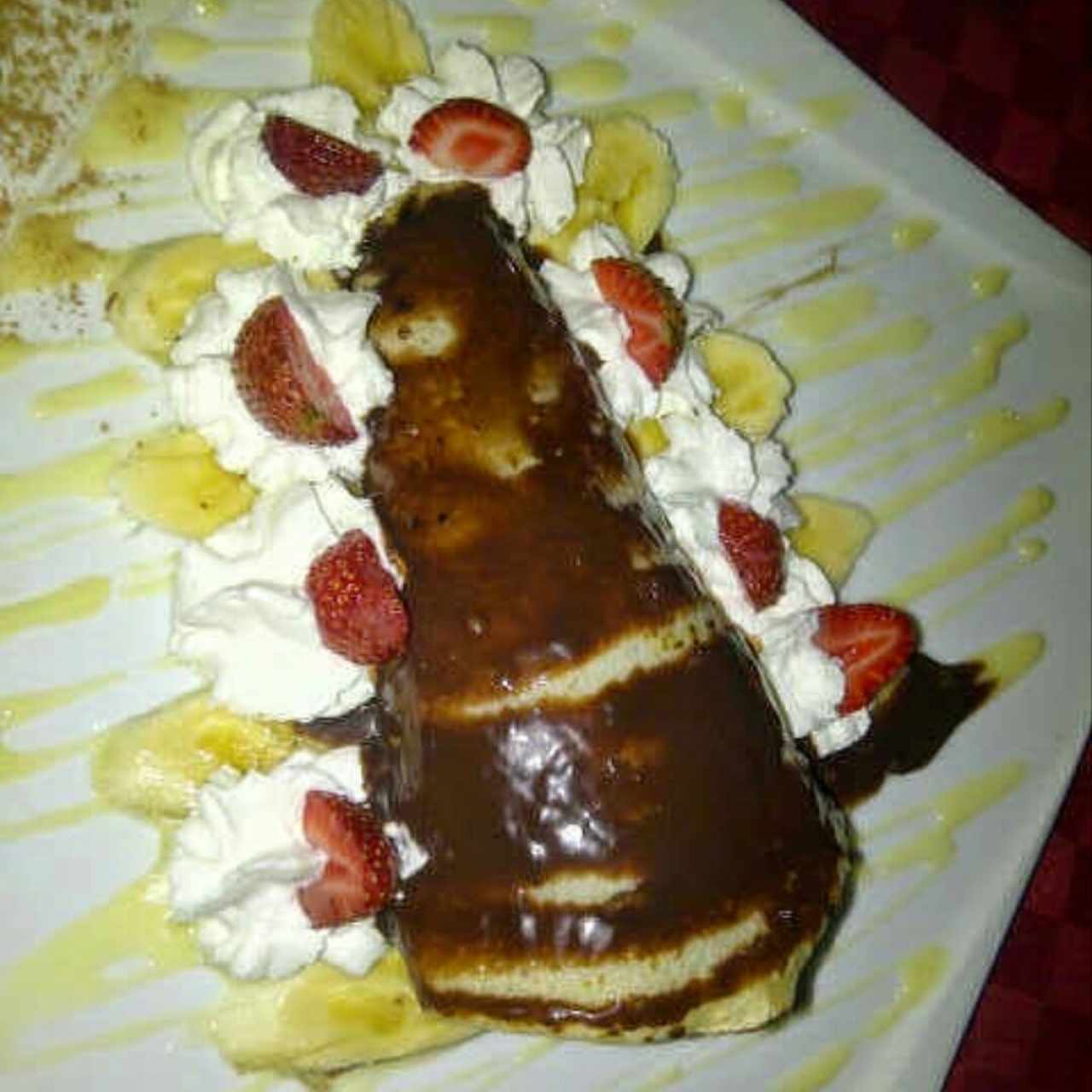 crepe de chocolate y helado 