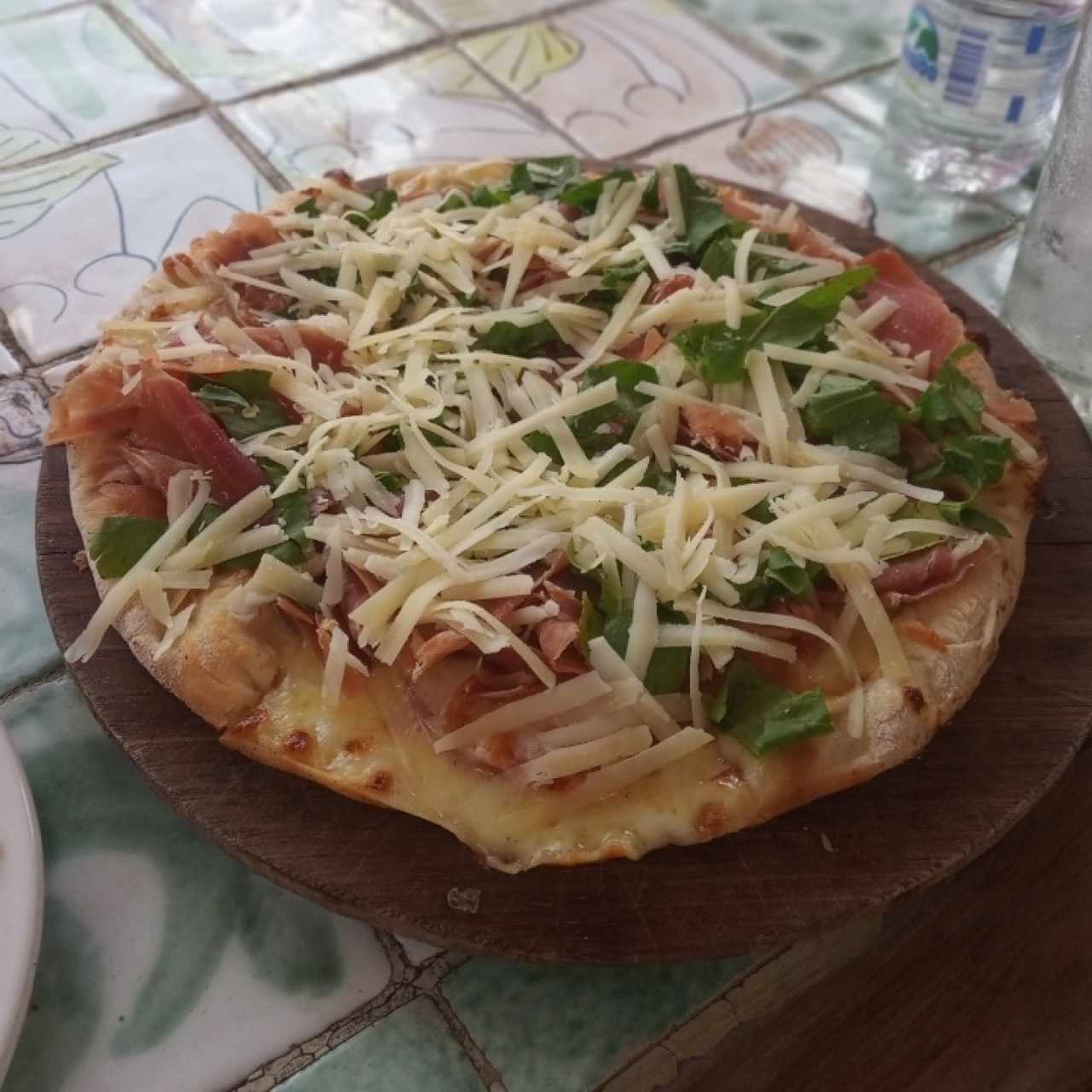 pizza rúcula serrano