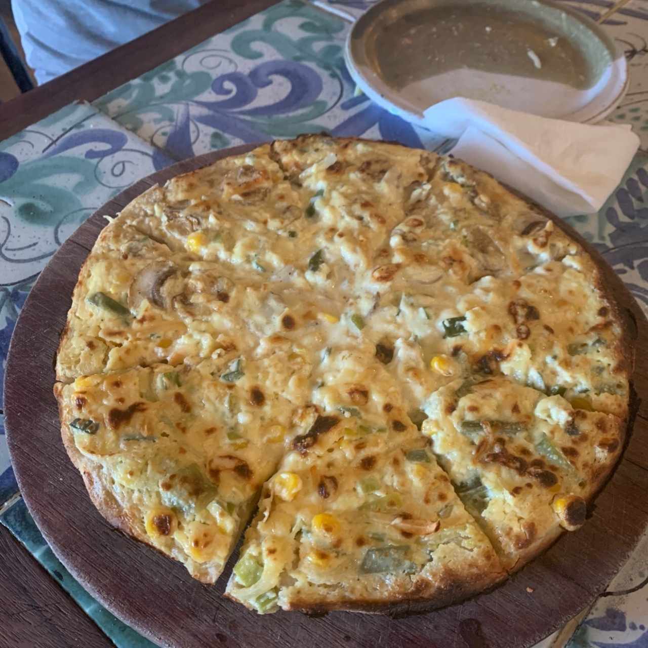 pizza a la crema la mitad sin hongos por nuestra eleccion 