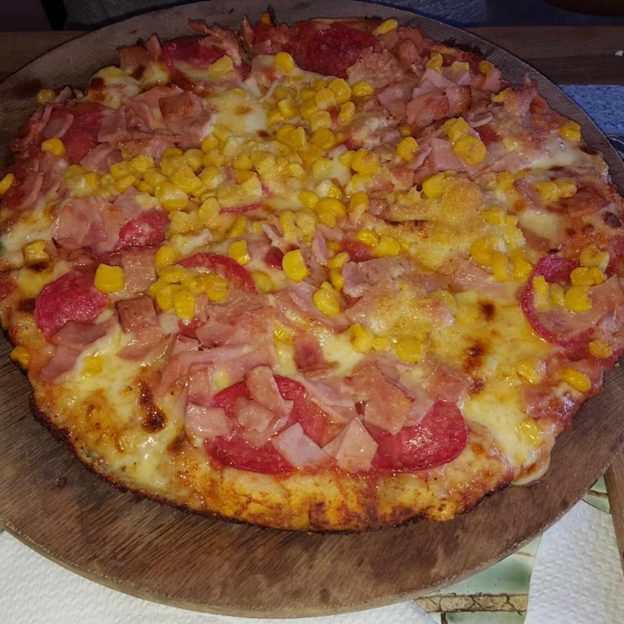 tradicional de peperonni con maiz