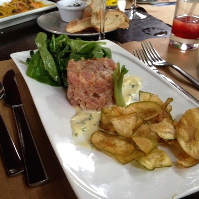 Tartar de atún