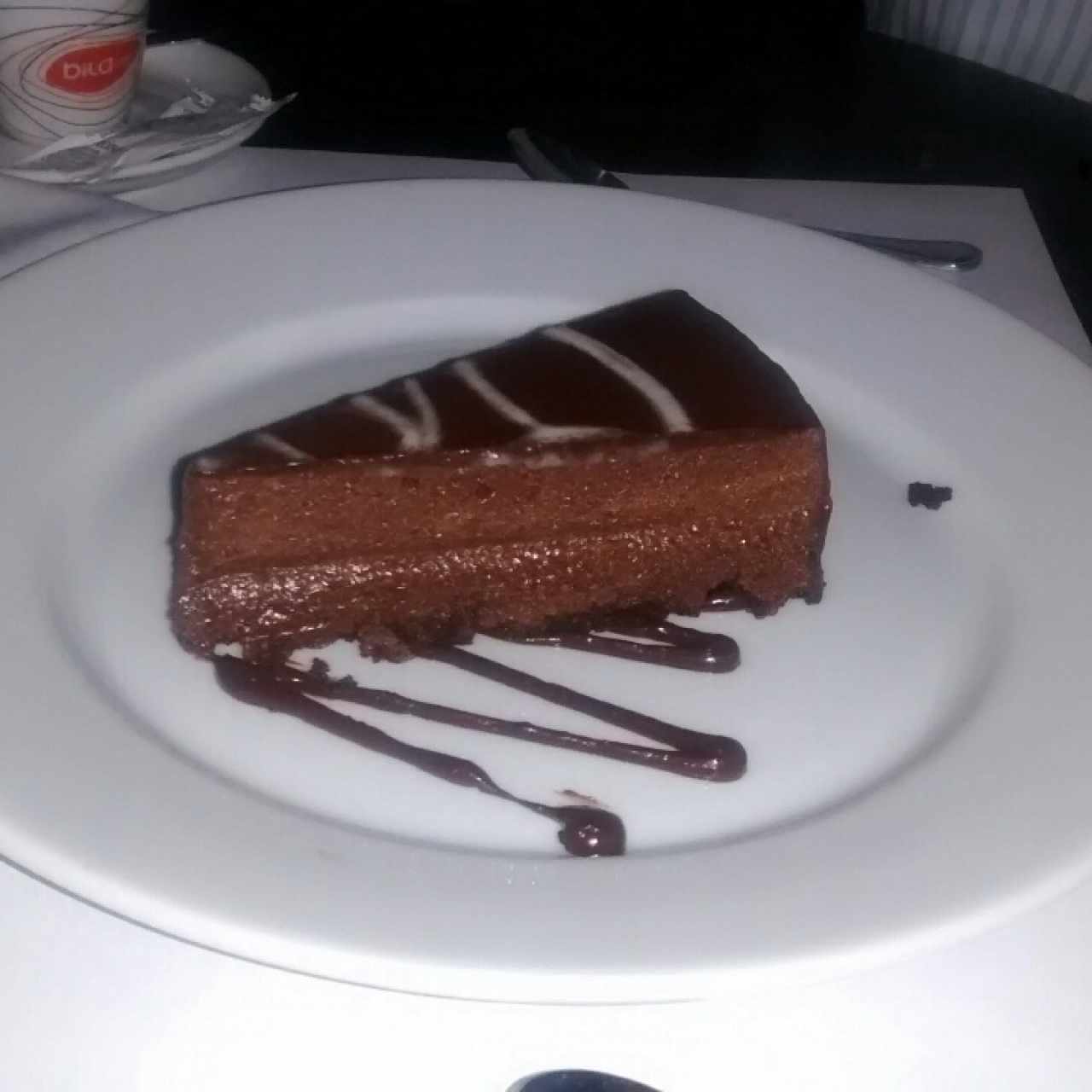 Torta de chocolate en 3 texturas 