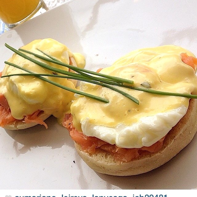 Huevos benedictinos