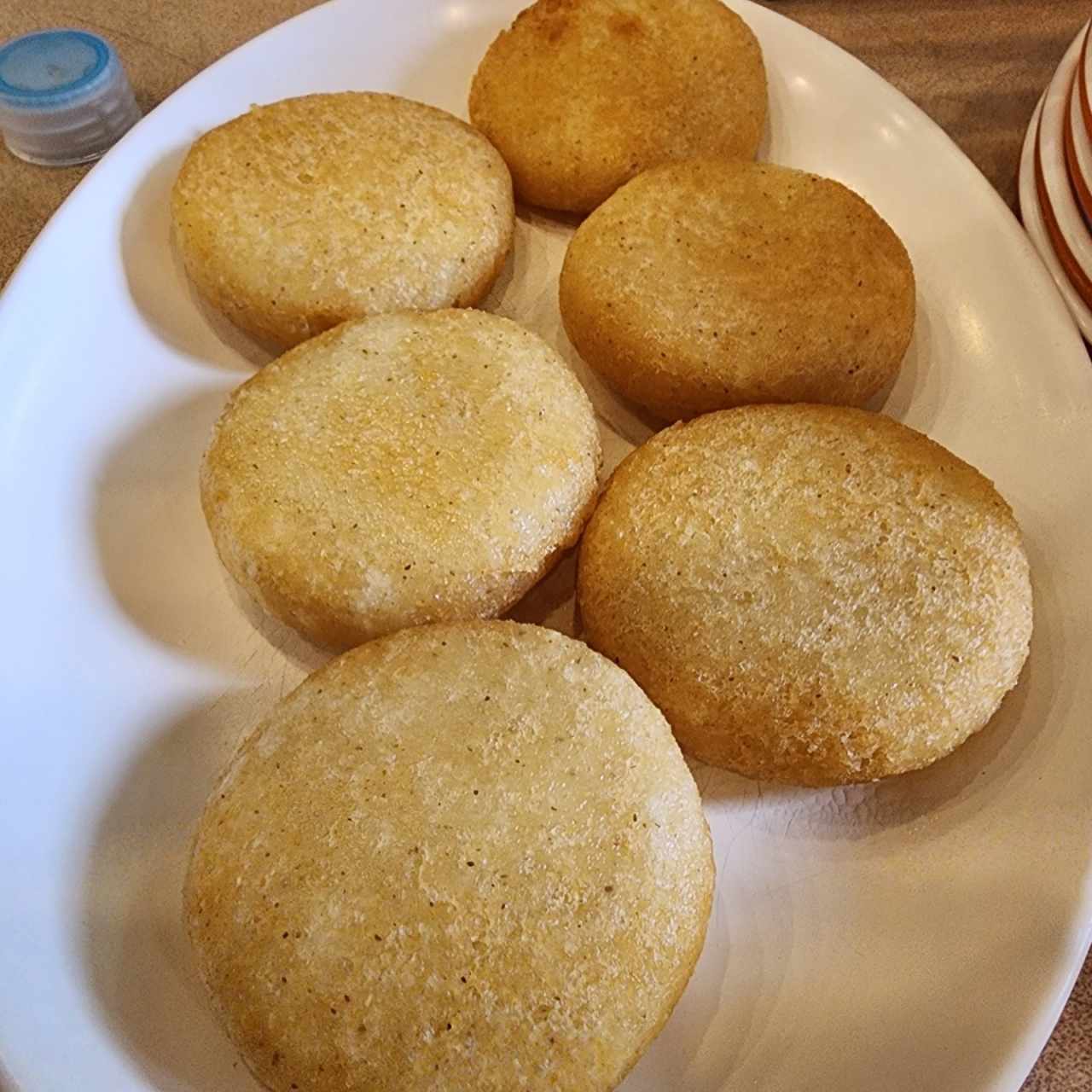 Ración de arepitas fritas