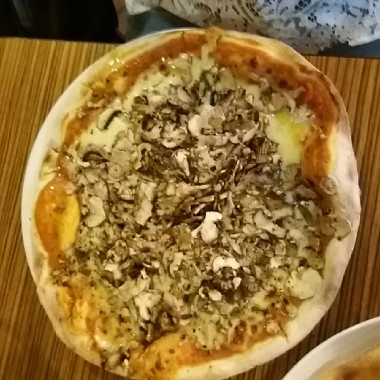 Pizza Funghi