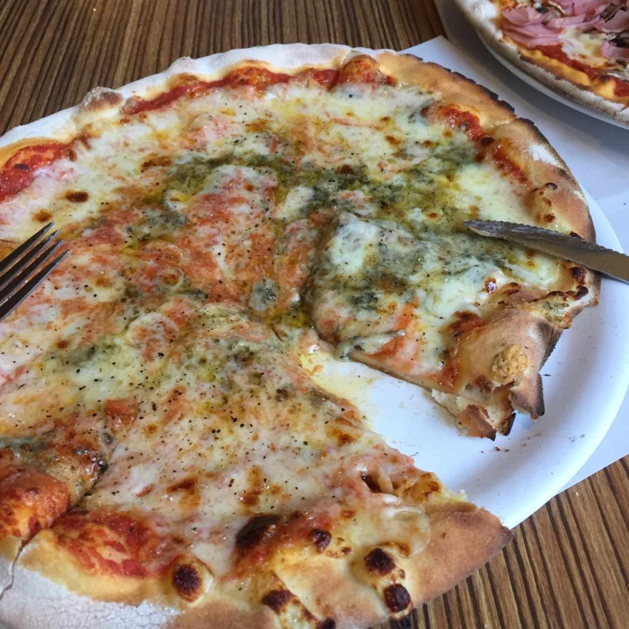 pizza gorgonzola