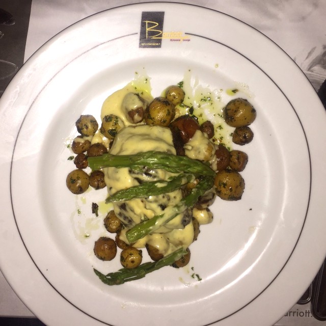 Lomito al grill. Buen plato. Aunque he comido mejores, en otros restaurantes. 